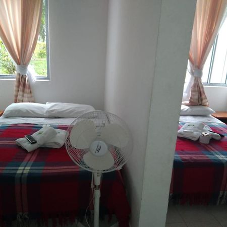 Servituristicos La Esmeralda Hotel Santa María Kültér fotó