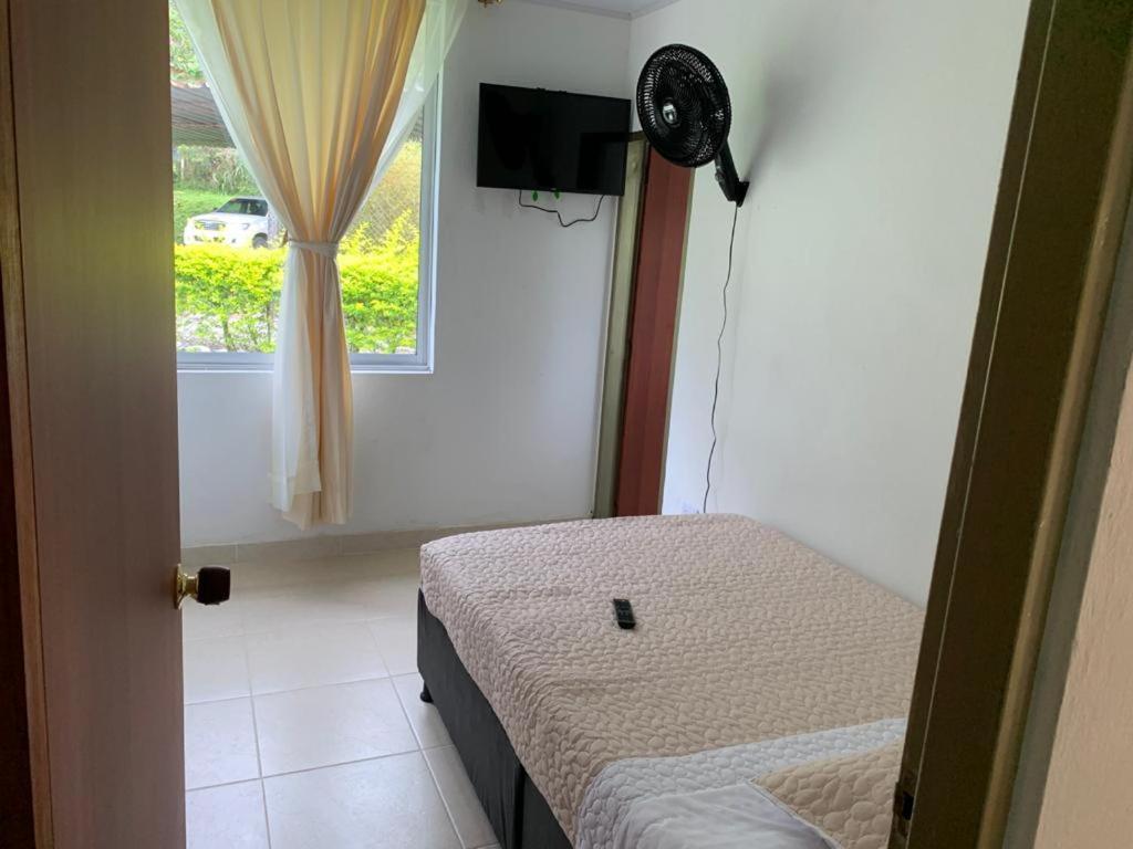 Servituristicos La Esmeralda Hotel Santa María Kültér fotó